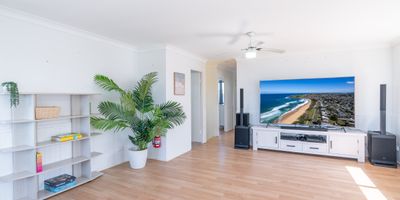   Chrissy Home