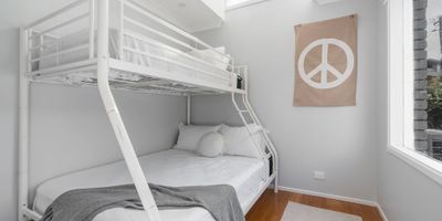   Kiama Cliff Retreat