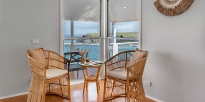   Kiama Cliff Retreat