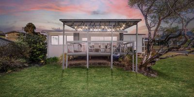   Bendalong Beachside