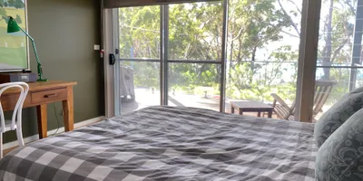   Flat Rock Beach House