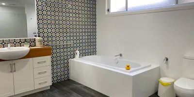   Flat Rock Beach House