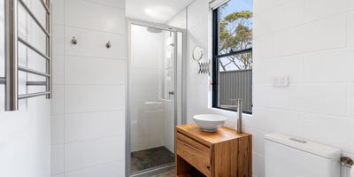   Manyana Beach Escape