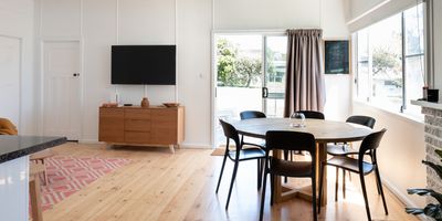   Bendy Beach House