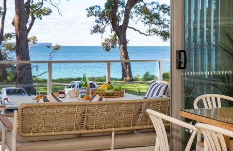 Sunrise at Huskisson