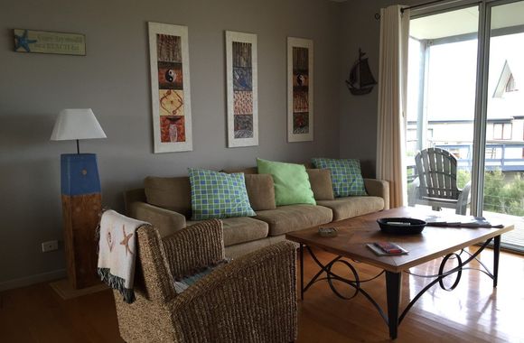 Seabreeze at Smiths Beach