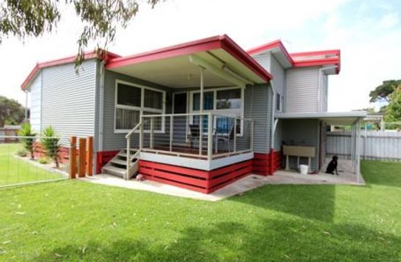 Vista Bloom Hideaway