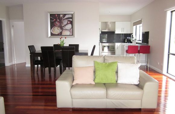 Grandview Beach Retreat in Central Cowes