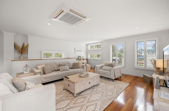 The Hamptons - Silverleaves