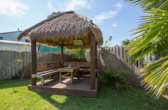 Cowes Coastal Retro Cottage