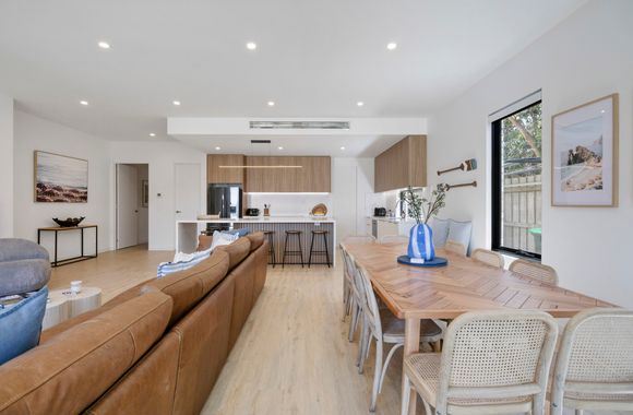 PENINSULA SEA BREEZE