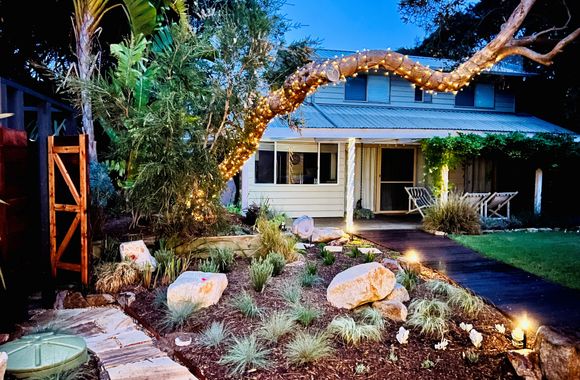 MOONAH SANDS - RYE.....