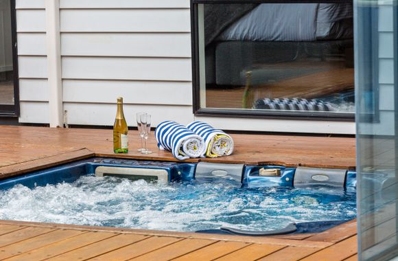 KAMALA - MOUNT ELIZA