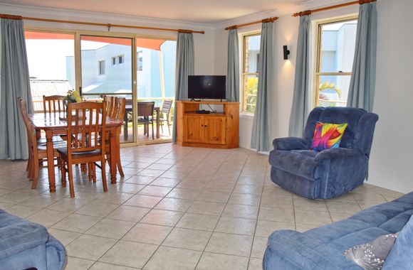 Ocean Shores # 7 - South West Rocks