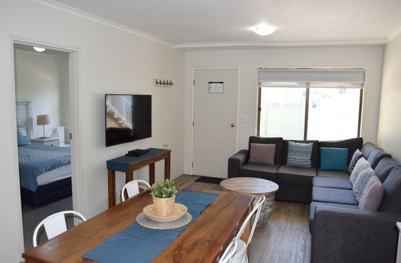 Dunbar Court Unit 3 - South West Rocks