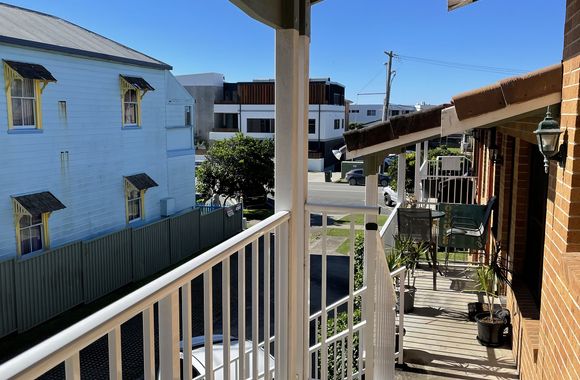 Dunbar Court Unit 7 - South West Rocks