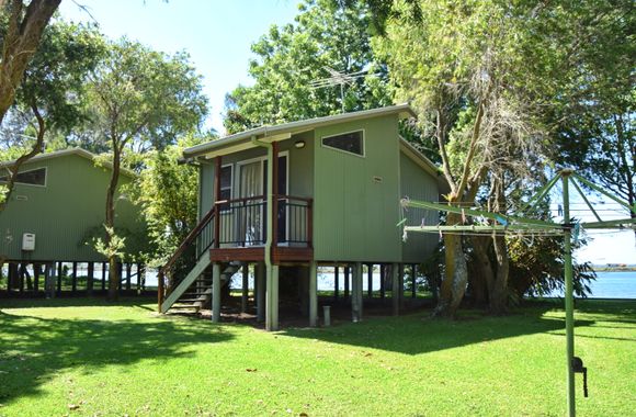 Coast & Country Cabin 5