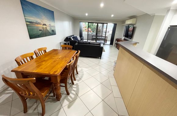 Jubilee Apartment 08