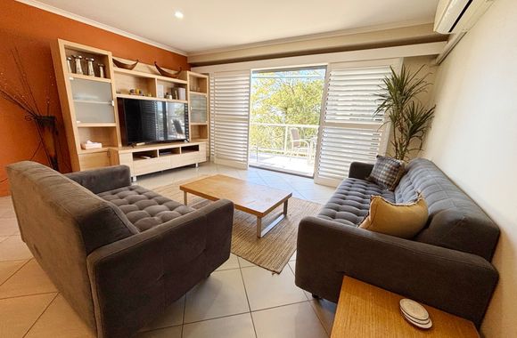 Jubilee Apartment 14