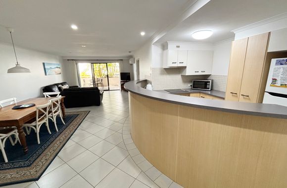 Jubilee Apartment 03
