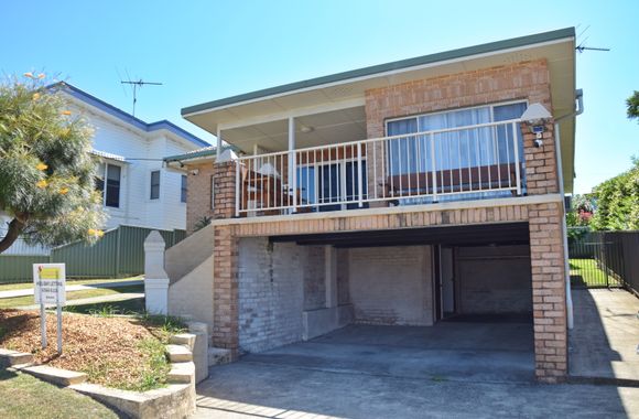 Adaco's '19 On Sturt'