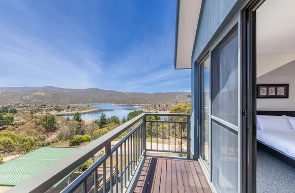 Pentagon – 2/65 Gippsland Street