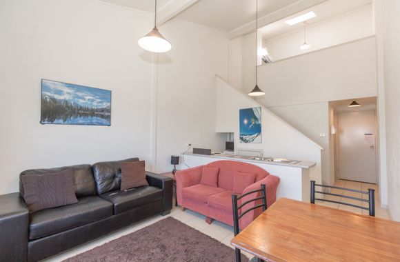 Razorback – 12/1 Gippsland Street