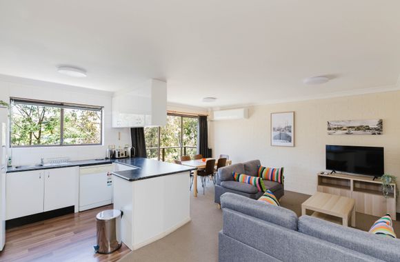 Central Park – 18/1 Snowy River Avenue