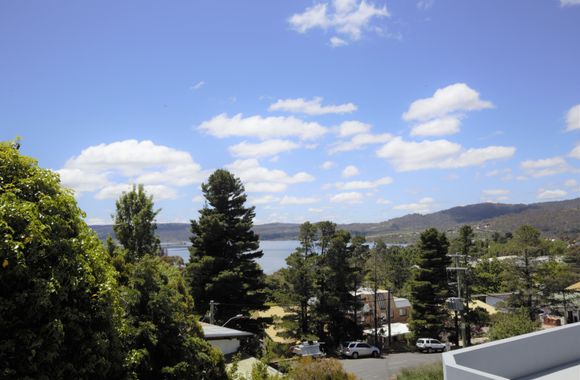 Summit - 13/35 Clyde Street