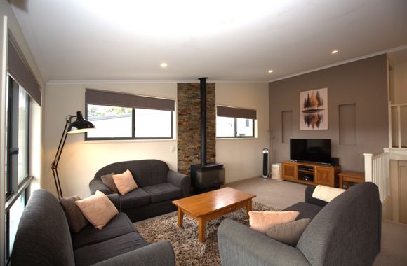 Boronia - 6/30 Nettin Circuit