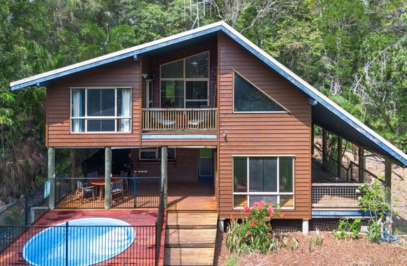 Sandy Paws in Toogoom