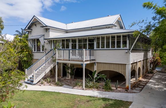 Spacious Family Holiday Home in Urangan