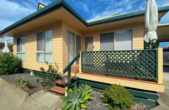 San Marco Villa 3 - Burrum Heads - Beachfront - 2BR - Pool