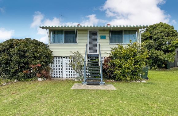 Happy Days - Burrum Heads- Close to Boatramp- 2BR