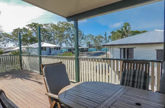 Baybreeze -Burrum Heads- 3BR- Close to Boat Ramp