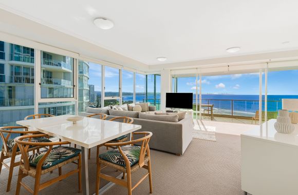 Reflections On The Sea Unit 1501