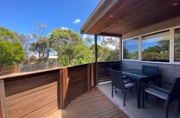 Melandy & the Little Gem