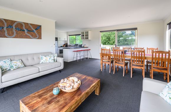Pleiades, Venus Bay (pet friendly)