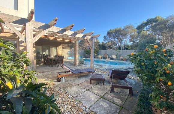 Coastal Villa on Beachcomber!