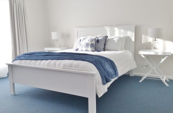 Cozy and Modern home in the Cove - Surf Side