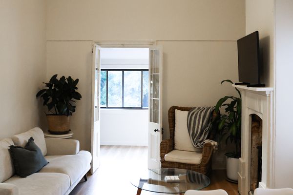 Clements Cottage on Main St. BARE bnb by Bare Body Beauty co.