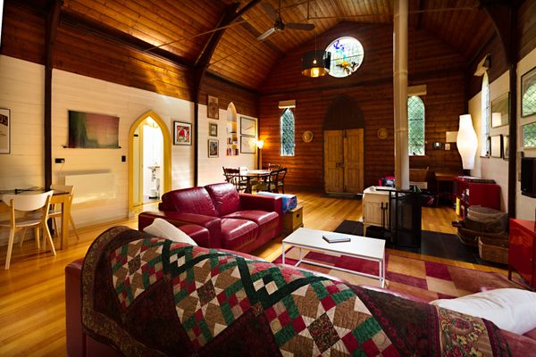 Blue Gum Church – Artistic Retreat