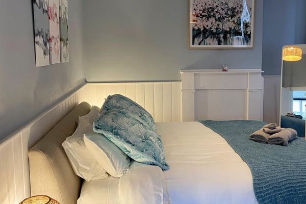 King bed and REALLY comfortable!