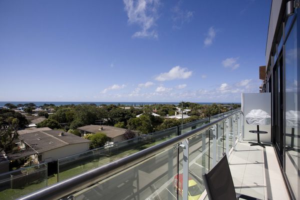 Whitewater Apartment 208