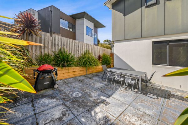 Sea View Beach House 11a