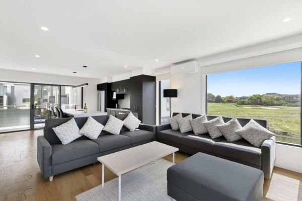 The Fairway Club 16