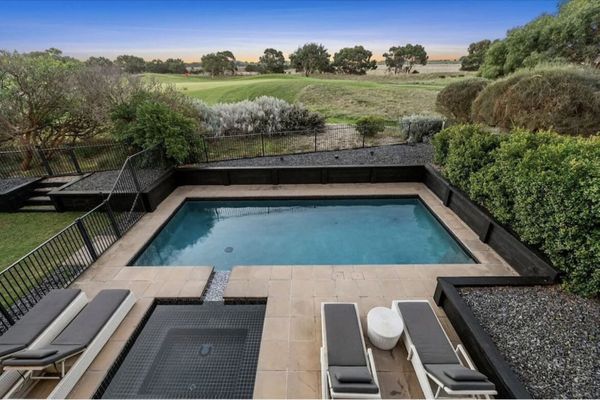 St Georges Luxury Beach House