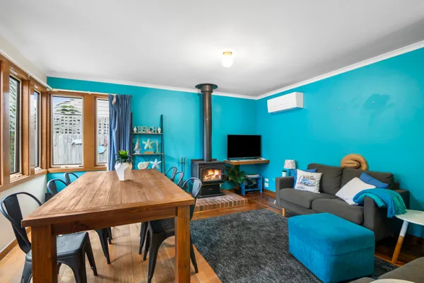 Price on the Beach 2c