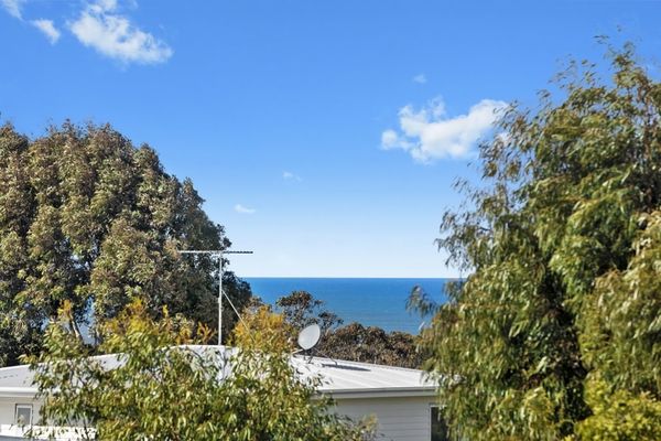 Highlander Haven 8a | Ocean Glimpses