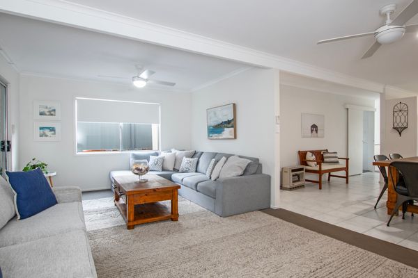 Evans Beach House – 24 Cedar Street